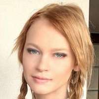 model-avatar
