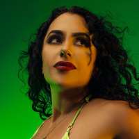 model-avatar
