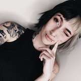 model-avatar