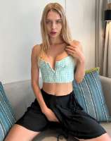 model-avatar