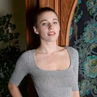 model-avatar