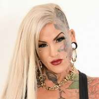 model-avatar