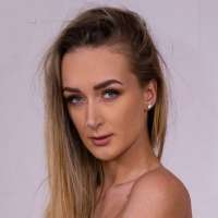model-avatar