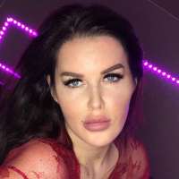 model-avatar