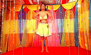 Indian Big BOOBS Spicy Dance HD 1080p 