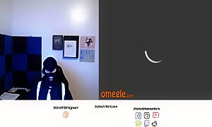 Omegle LESBIANS SHOW Their Pussy