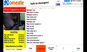 Hot Girl Strips On Omegle