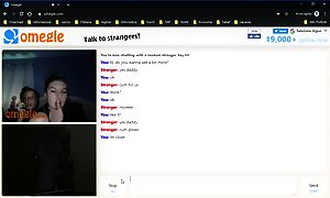 Omegle Worm 540 / Chat Fun