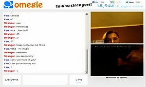 Hot married chick plays on omegle