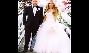 WEDDING DAYS CUCKOLD STORY !