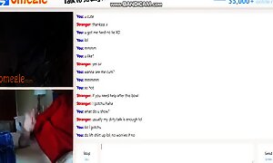 Omegle Worm 701 / Chat Fun