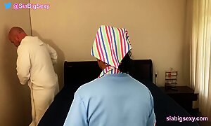(4K) Cheating Husband Fucks South African Maid while Wife is in the Hospital with Covid
