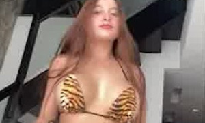 Pandora Kaaki  porn - Off Bra bouncing perfect tits