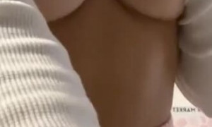 Breckie Hill  porn Video - Show off Horny Pussy on camera