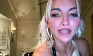 Lindsey Pelas Nude Try On Livestream  