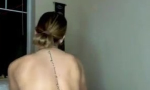 Naked Pussy on Bed [ kayla richart ] - Video HOT!