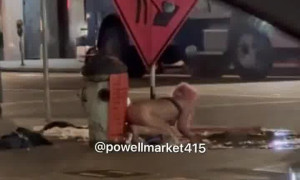 Naked Woman Washing Herself In Public on a Fire Hydrant Viral