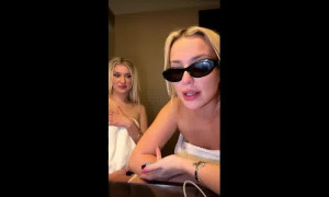 Tana Mongeau Nude - Lesbian Licking Pussy Orgasm