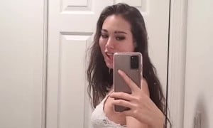 Indiefoxx Sexy Lingerie Selfie Video 
