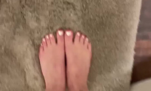 STPeach Nude Shower Feet Tease Fansly Video 