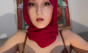 Fareeha Bakir Hijab Corset Strip  Video 