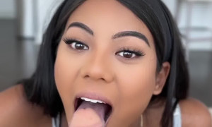 Marblegirl817 Take Thick Cumshot On Face  Video